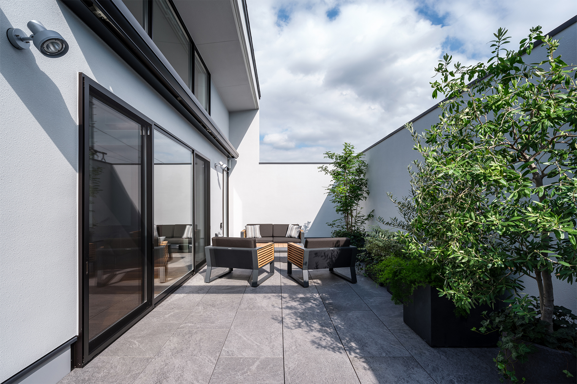 Spread_Terrace
