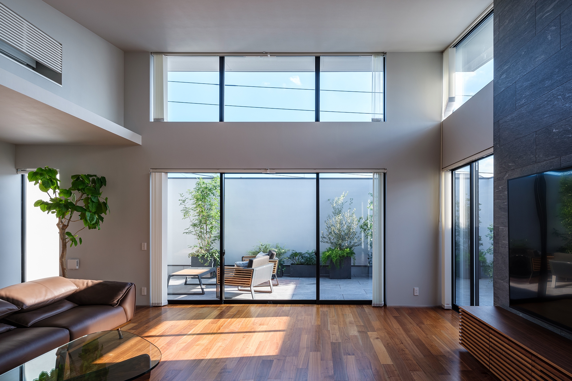 Spread_Living